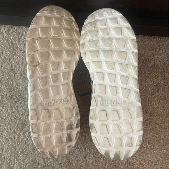 ADIDAS ORIGINALS QUESTAR FLOW RUN - Picture 7 of 7